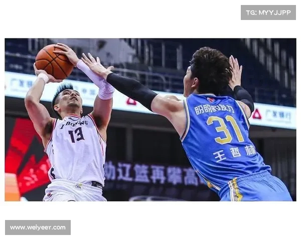 CBA:广东宏远苦战取胜,轻松击败江苏龙 CBA:广东宏远苦战取胜,轻松击败江苏龙