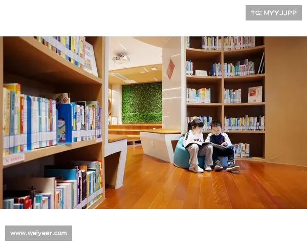 校园“公共空间”成情感剧场:图书馆门口喂奶、长椅上澎湃,大学情侣大胆秀恩爱引争议 校园“公共空间”成情感剧场:图书馆门口喂奶、长椅上澎湃,大学情侣大胆秀恩爱引争议